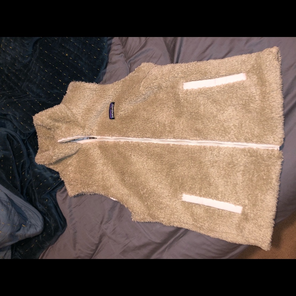 Patagonia Los Gatos vest. NWOT. Never worn.